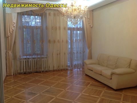 Продам 3-хкомнатную квартиру на ул. Градоначальницкая